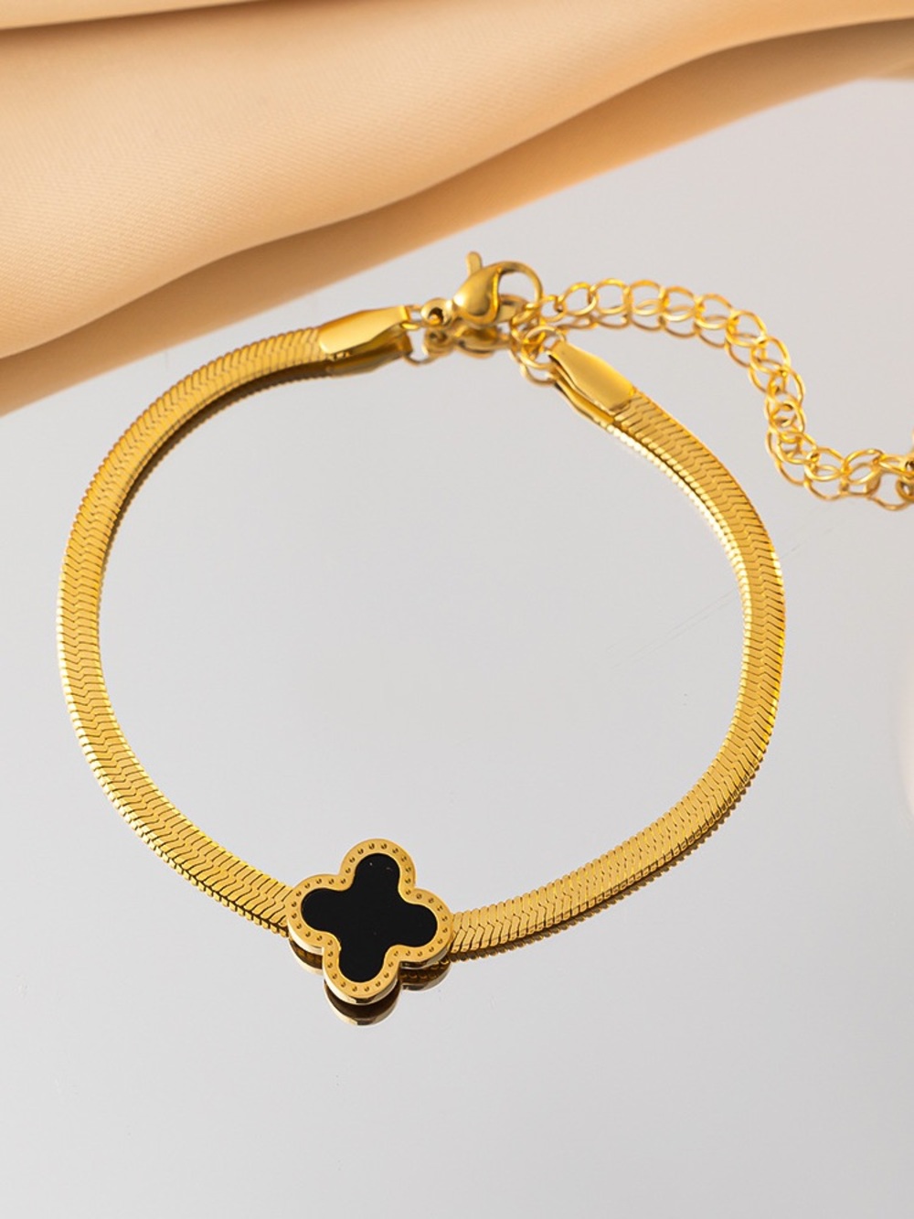 Gold and Black Clover Pendant Necklace & Bracelet Set - Women Jewelry - Picture 3 of 5